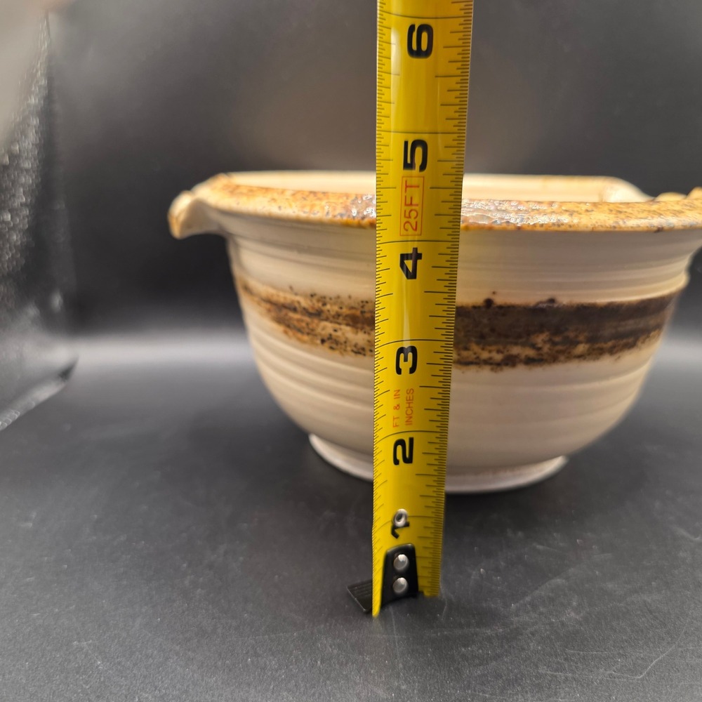 Vintage Studio Pottery‎ Signed Mixing Bowl Spout Cream Brown Ceramic 1974 8.5in - Picture 11 of 11